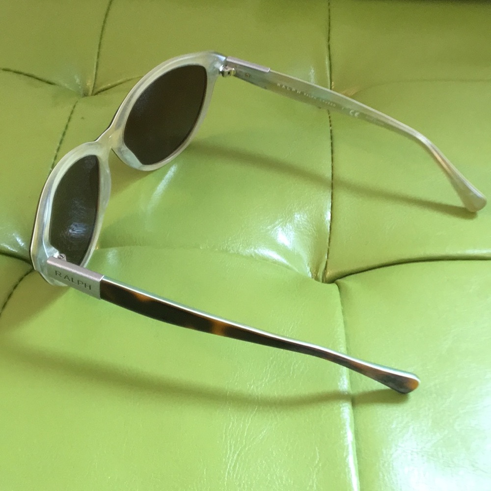 Ralph Lauren sunglasses - Picture 4 of 9